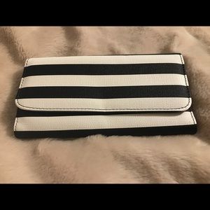 Kut from the Kloth wallet